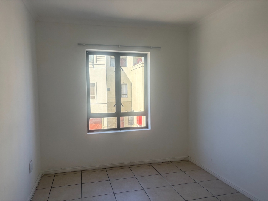 To Let 3 Bedroom Property for Rent in Parklands Western Cape